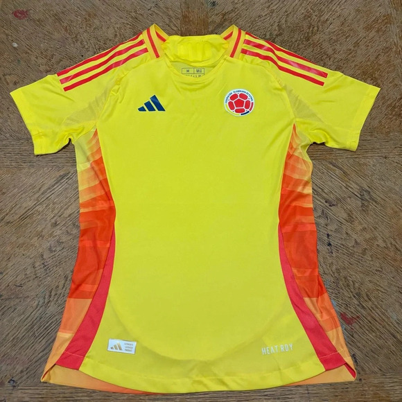 Colombia Jersey 2024 Home Soccer Football Shirt Adidas Women Size M Slim Fit - Picture 1 of 6